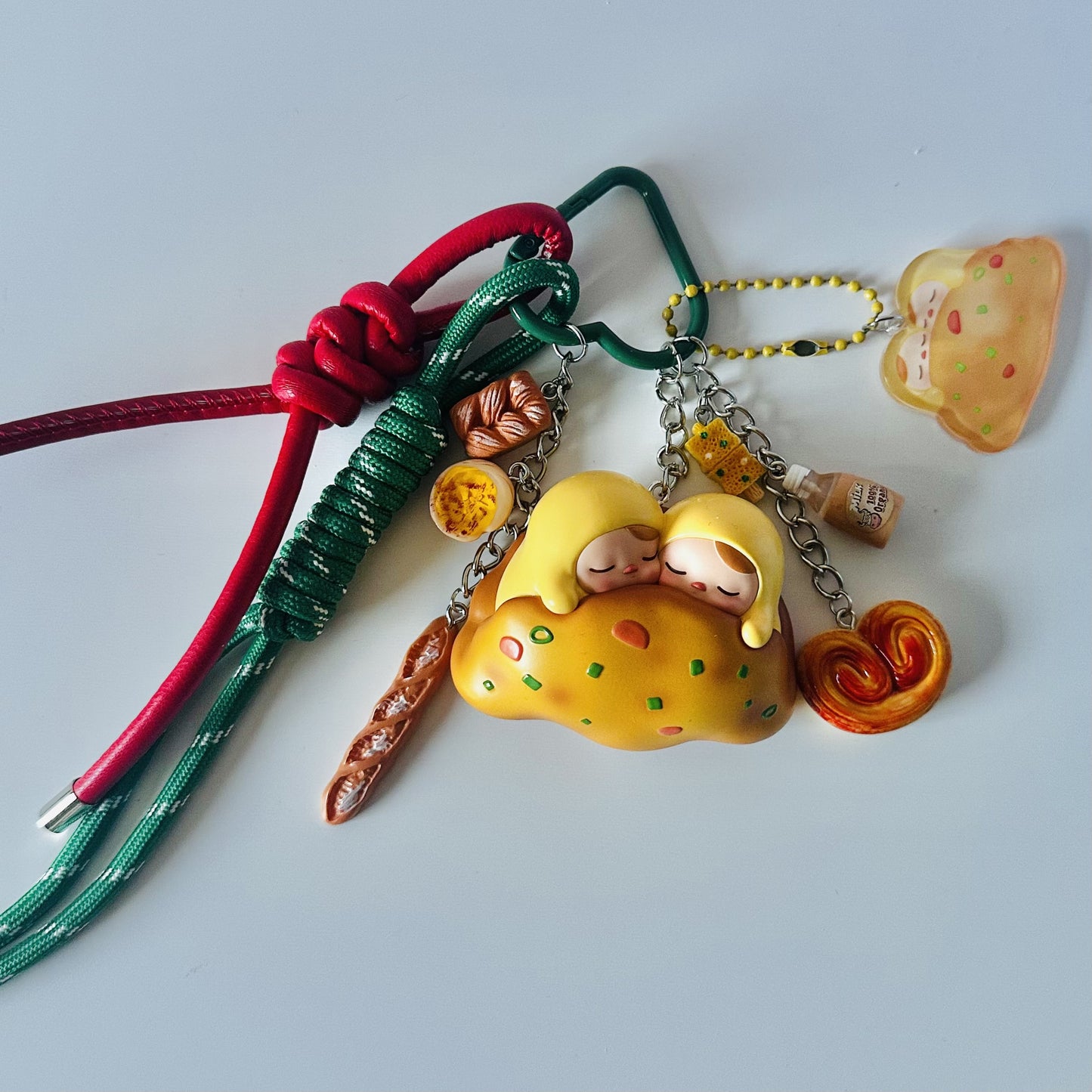 Omellete - Pucky Egg beanie