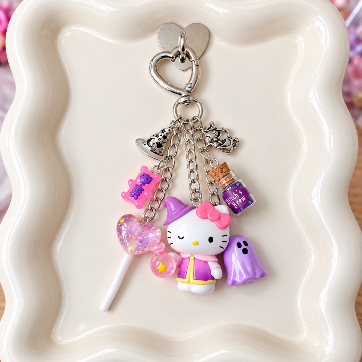 Hello kitty Witch 1